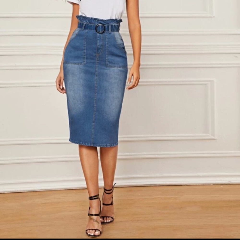 Boss B Paper Bag Waist Denim Pencil Skirt ✏️